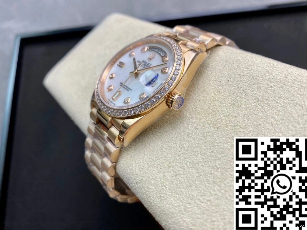 V2 Date Rolex Mother-Of-Pearl Factory EW Dial 128238 Day 1020